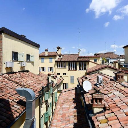 Grazioso Studio In Centro- Wifi Ascensore Aria Condizionata Модена Екстер'єр фото