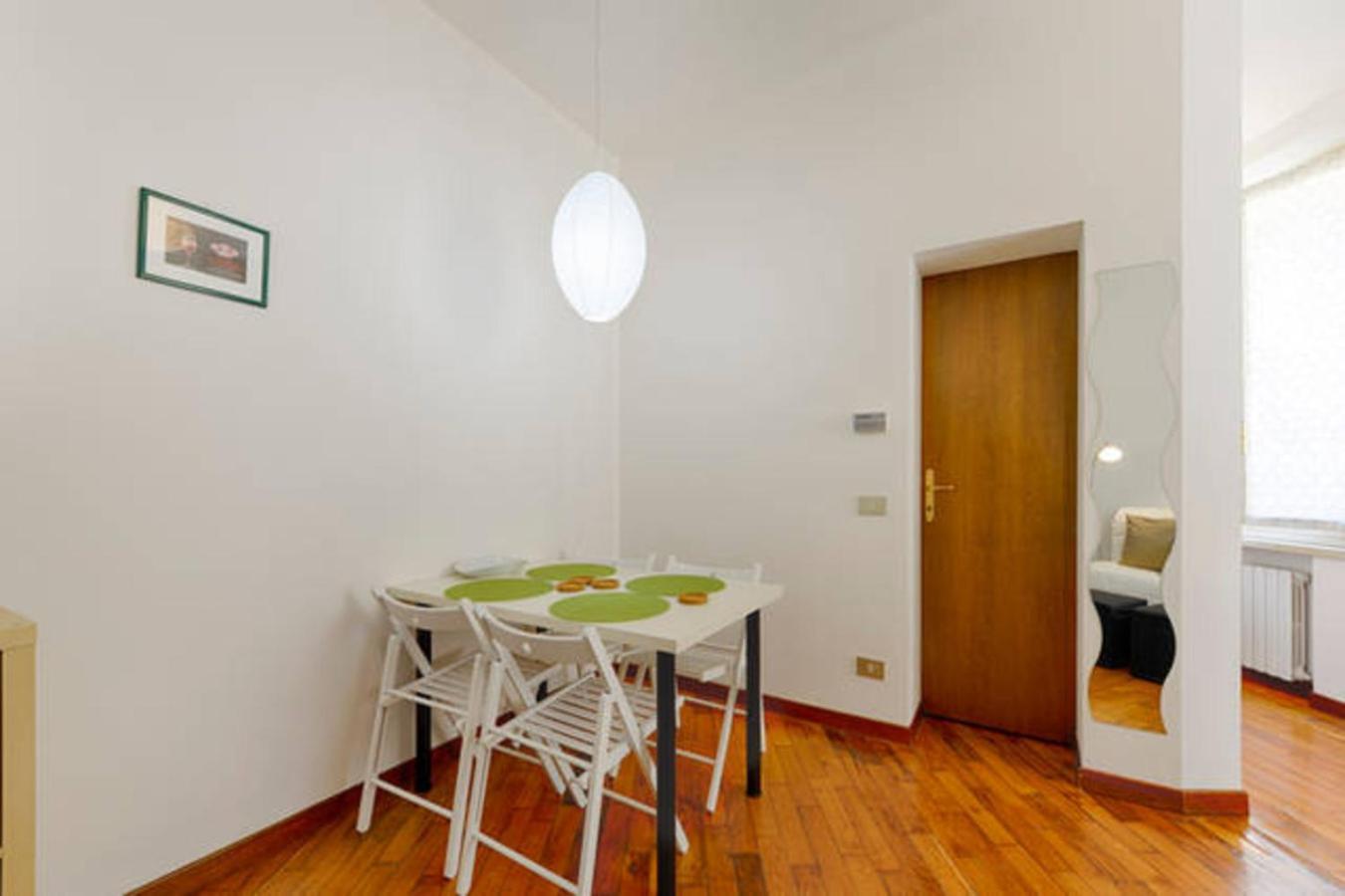 Grazioso Studio In Centro- Wifi Ascensore Aria Condizionata Модена Екстер'єр фото